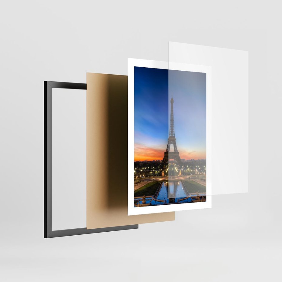 Plakat w ramie 50x70 - Wieża Eiffla w Innej Odsłonie - wieża, Eiffla - rama czarna