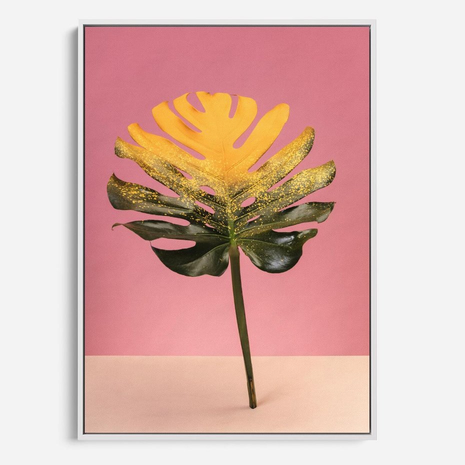 Obraz w ramie 80x120 - Majestatyczna monstera - monstera, liść - rama biała