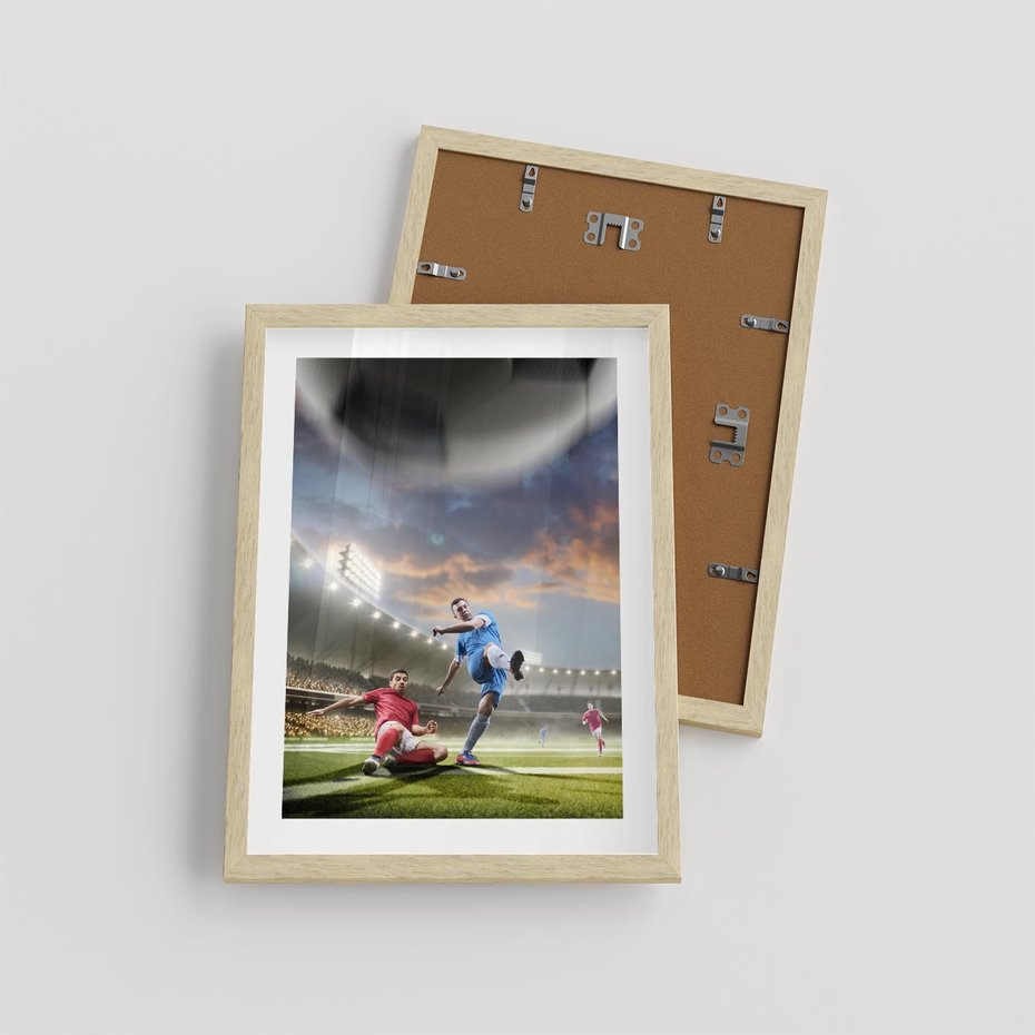 Plakat w ramie 30x40 - Ekscytacja Sportowego Świata - gol, mecz - rama drewno
