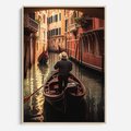 Obraz w ramie 70x100 - Spokojna Wenecja - gondolier w gondoli, kanały Wenecji - rama drewno