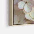 Obraz w ramie 50x50 - Kwiatowy taniec - kwiaty, hortensje - rama drewno