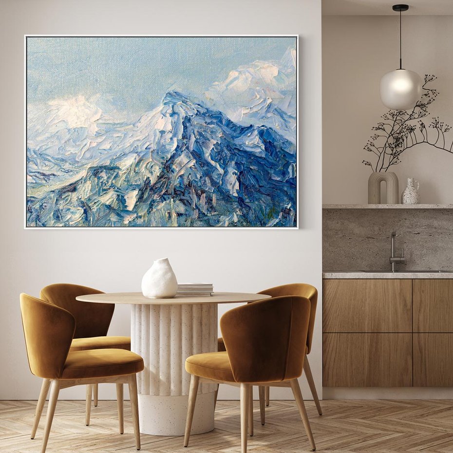 Obraz w ramie 120x80 - Majestat Błękitnych Szczytów - olejny obraz, górski pejzaż - rama biała