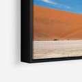 Obraz w ramie 70x50 - Słońce i Suche Drzewo - pustynia, suche - rama czarna