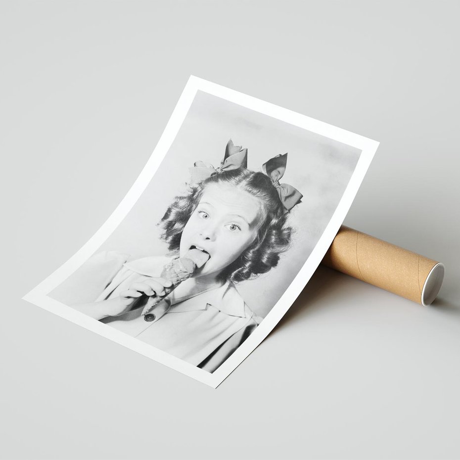 Plakat bez ramy 21x30 - Pyszny Deser - retro zdjęcie, czarno białe