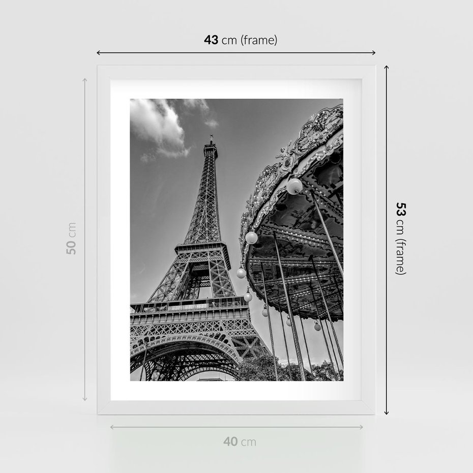 Plakat w ramie 40x50 - Zabawa w Paryżu - czarno białe zdjecie, wieża eiffla - rama biała