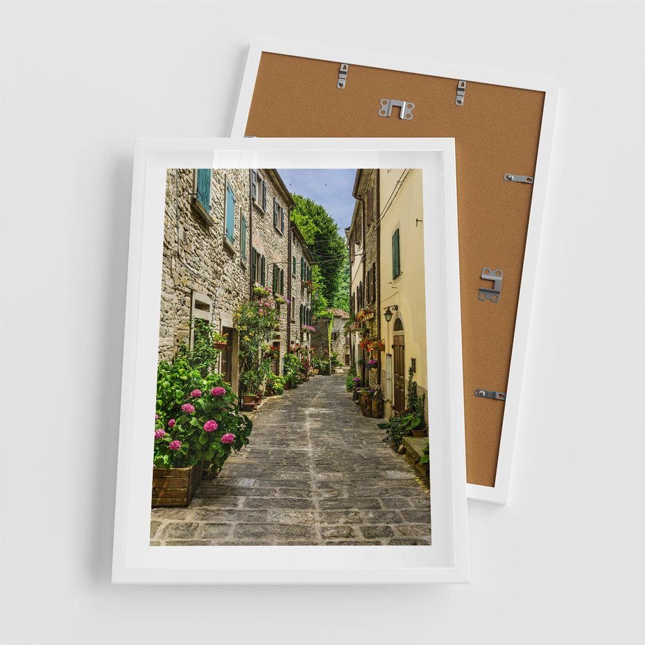 Plakat w ramie 50x70 - Spacer po Złotej Alei - uliczka, perspektywa - rama biała