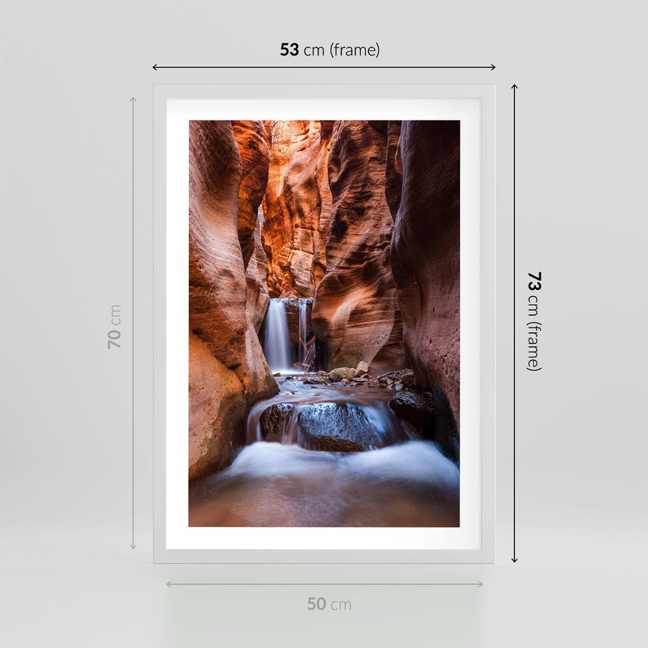 Plakat w ramie 50x70 - Tajemniczy świat jaskini i wodospadu - jaskinia, wodospad - rama biała