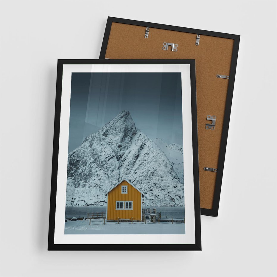 Plakat w ramie 50x70 - Urok Norweskich Domków - Skandynawia, Norwegia - rama czarna