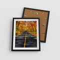 Plakat w ramie 40x50 - Droga przez jesienny las - droga, las - rama czarna
