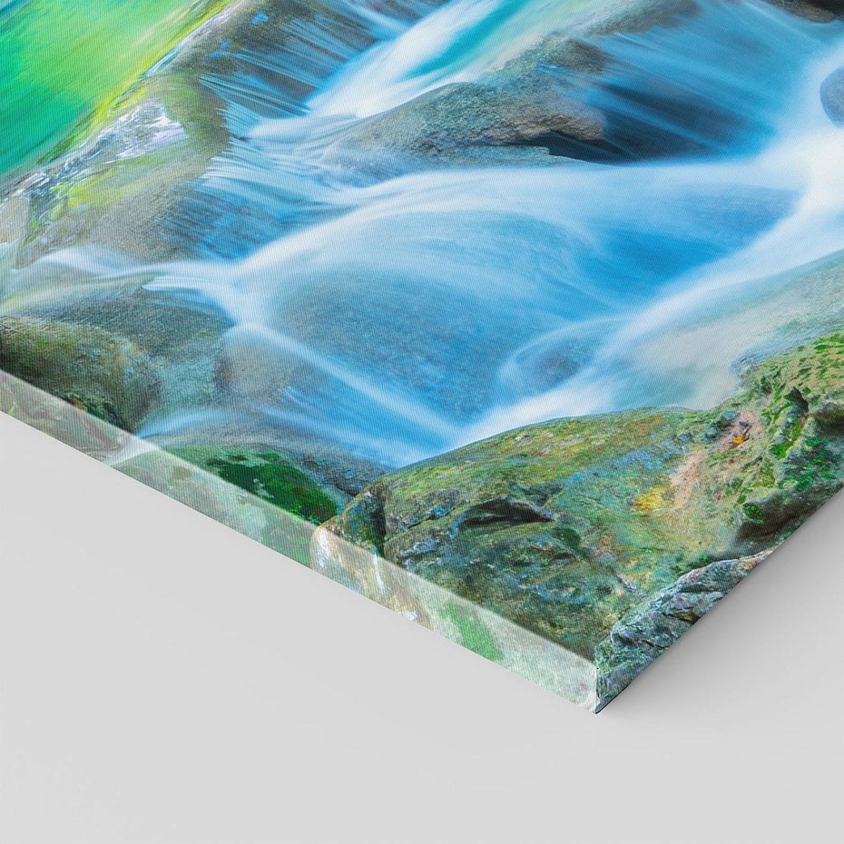 Obraz na płótnie 80x120 - Magia w lesie nad rzeką - wodospad, rzeka