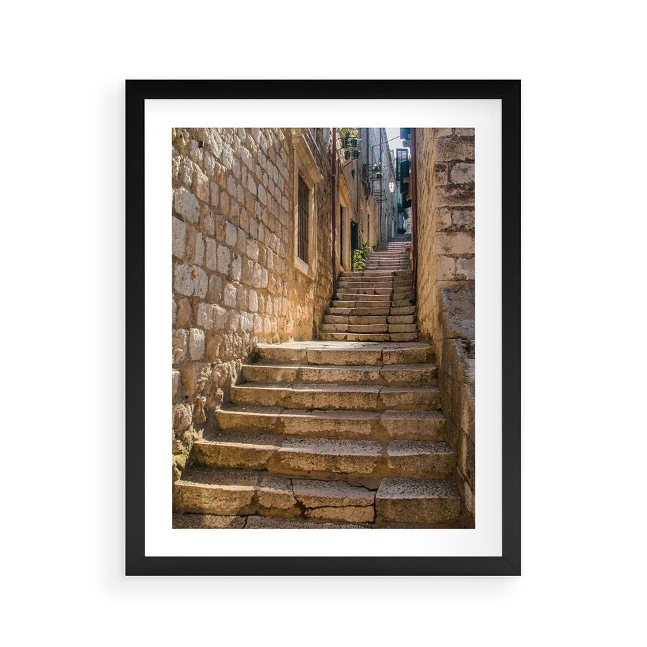 Plakat w ramie 40x50 - Uliczka: perspektywa miejskiego krajobrazu - uliczka, perspektywa - rama czarna