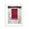 Plakat w ramie 40x50 - Okno z Czerwonymi Okiennicami - stare okno, kamienica - rama biała