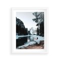 Plakat w ramie 40x50 - Zamarznięta Rzeka - zima w górach, zamarznięta rzeka - rama biała