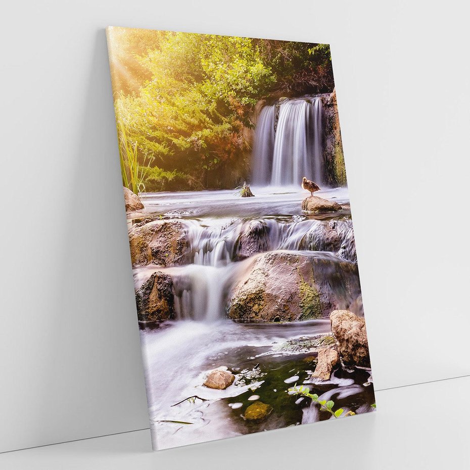 Obraz na płótnie 80x120 - Moc Natury - wodospad, rzeka