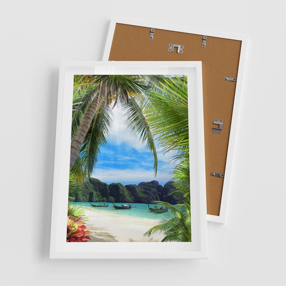 Plakat w ramie 50x70 - Palmy tańczące na tropikalnej plaży - palmy, plaża - rama biała