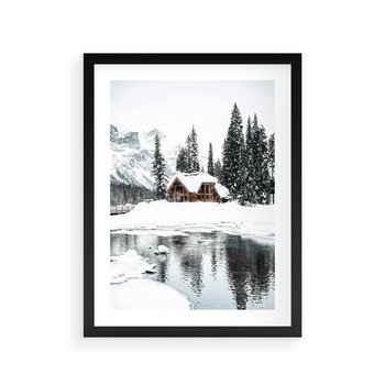 Plakat w ramie 40x50 - Urok Zimowego Krajobrazu - domek w górach, zima - rama czarna