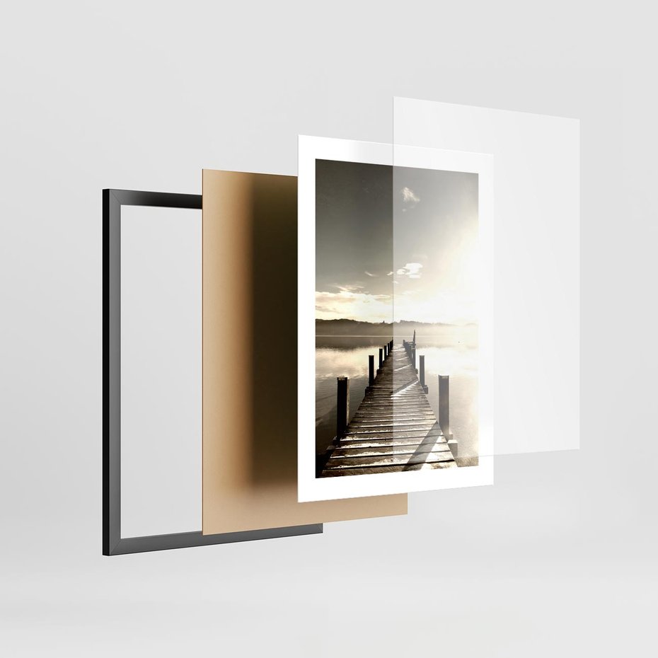 Plakat w ramie 30x40 - Mglisty poranek na pomostcie - pomost, mgła - rama czarna