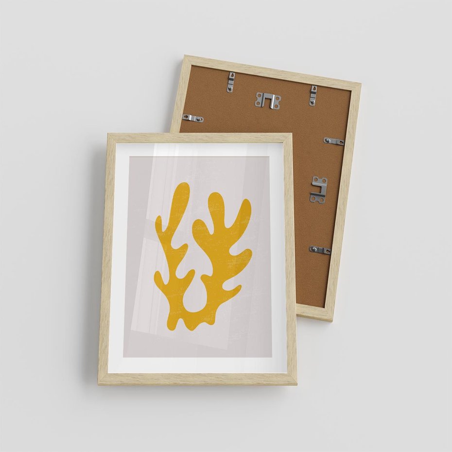 Plakat w ramie 30x40 - Abstrakcyjna Synergia - abstrakcyjna żółta forma, minimalizm - rama drewno