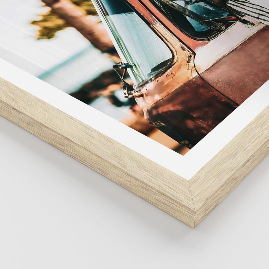 Plakat w ramie 30x40 - Surfingowa Wolność - samochód, stary van - rama drewno