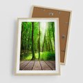 Plakat w ramie 50x70 - Spacer po urokliwej dróżce w lesie - las, dróżka - rama drewno