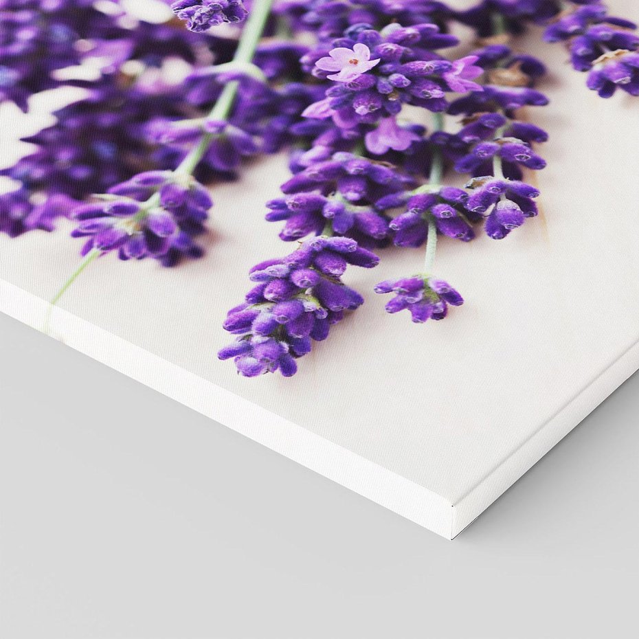 Obraz na płótnie 50x50 - Urok lawendowych kwiatów - lawenda, kwiaty