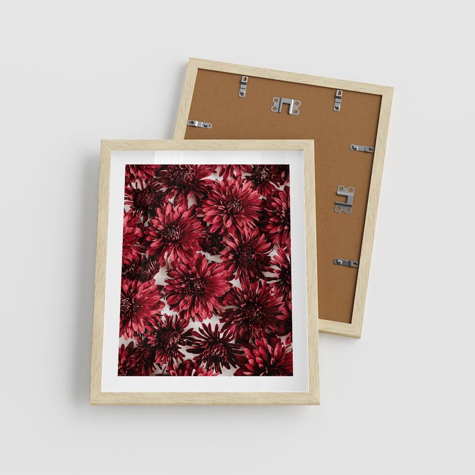 Plakat w ramie 40x50 - Energia Kwiatów - czerwone kwiaty, kompozycja - rama drewno