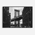 Obraz w ramie 70x50 - Ikona Miasta - Nowy Jork, most - rama czarna