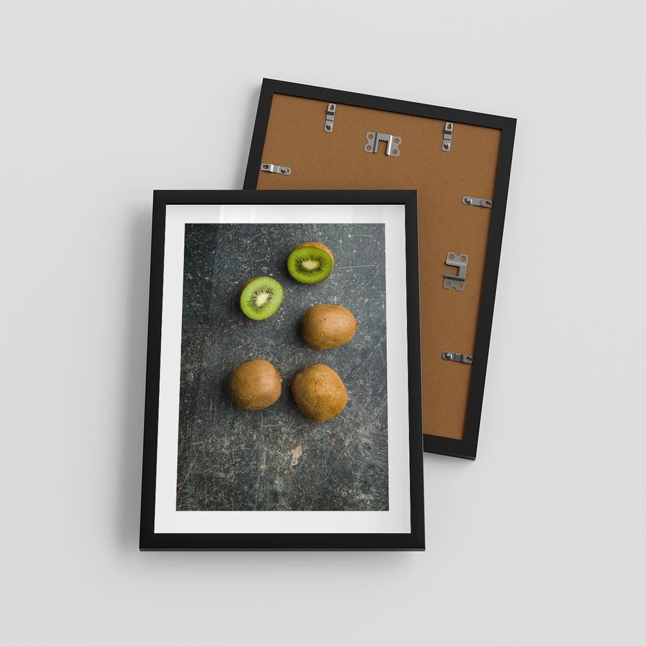Plakat w ramie 30x40 - : Zdrowe kąski - kiwi, owoce - rama czarna