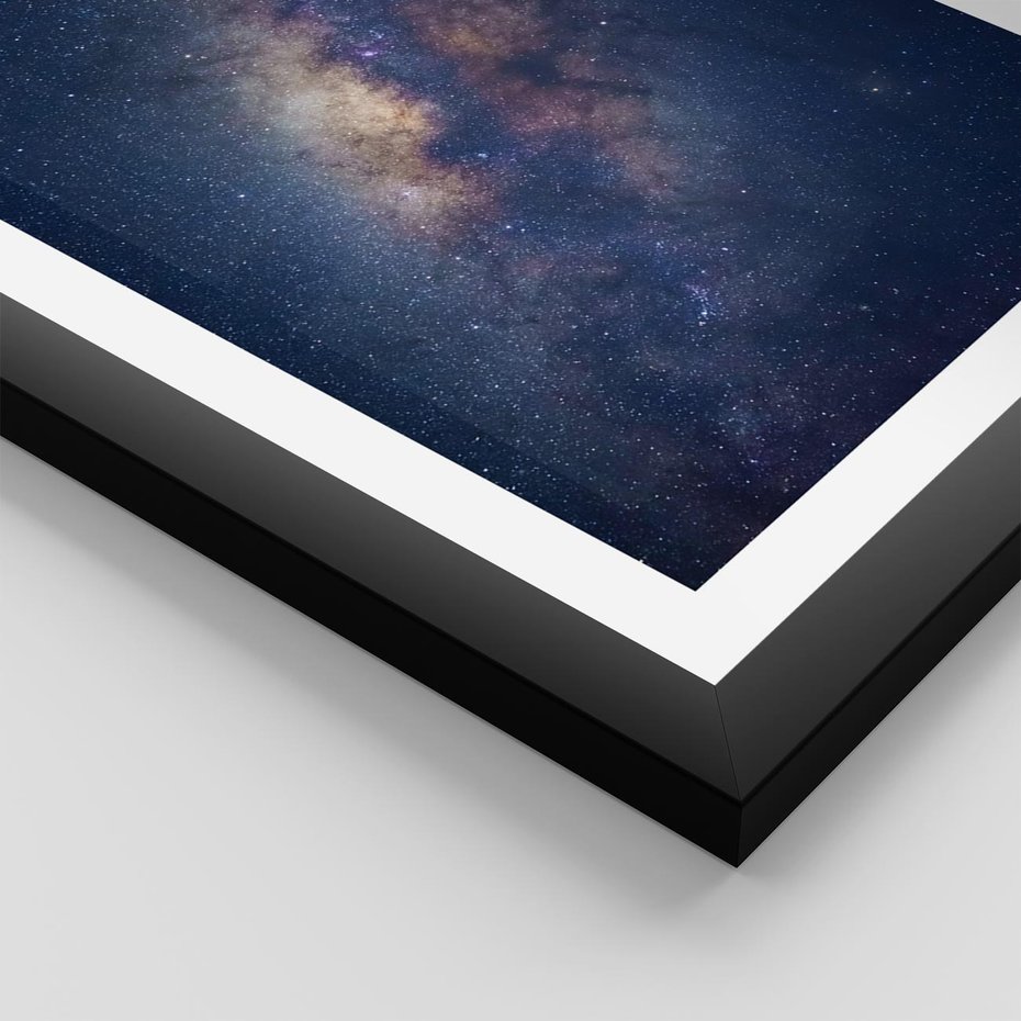 Plakat w ramie 50x70 - Wśród Gwiazd - rozgwieżdzone niebo, droga mleczna - rama czarna