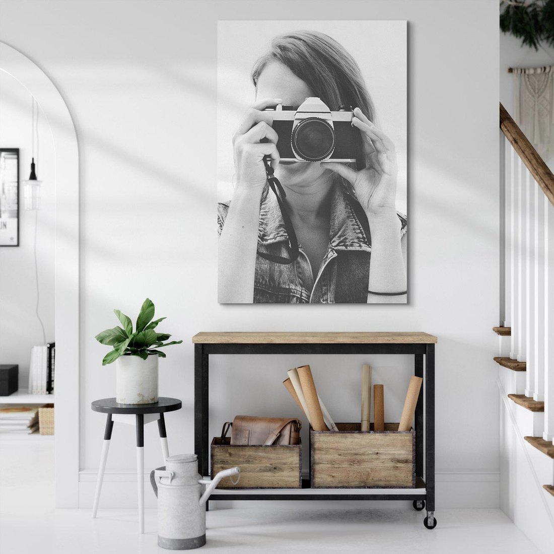 Obraz na płótnie 80x120 - Zrób mi Zdjęcie - fotografia, kobieta z aparatem