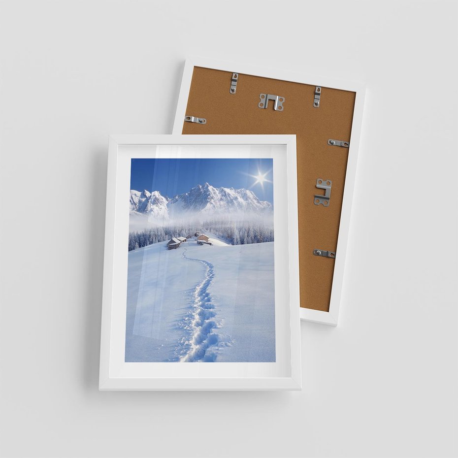 Plakat w ramie 30x40 - Magia zimowych gór - zima, góry - rama biała