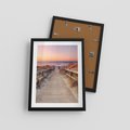 Plakat w ramie 30x40 - Spacer Wśród Przyboju - dróżka, morze - rama czarna