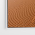Obraz w ramie 100x70 - Piasek pustyni w ogniu - pustynia, piasek - rama biała