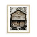 Plakat w ramie 40x50 - Stary Drewniany Dom w Śniegu - stary drewniany dom, zima - rama drewno
