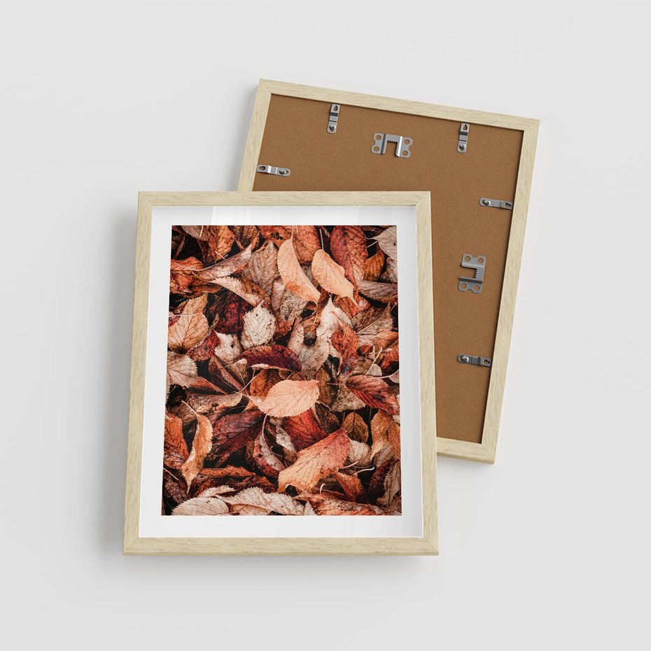 Plakat w ramie 40x50 - Magia Jesiennej Ziemi - liście, jesień - rama drewno