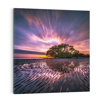 Obraz na płótnie 50x50 - Górska idylla: Domek nad strumykiem - jezioro, wyspa
