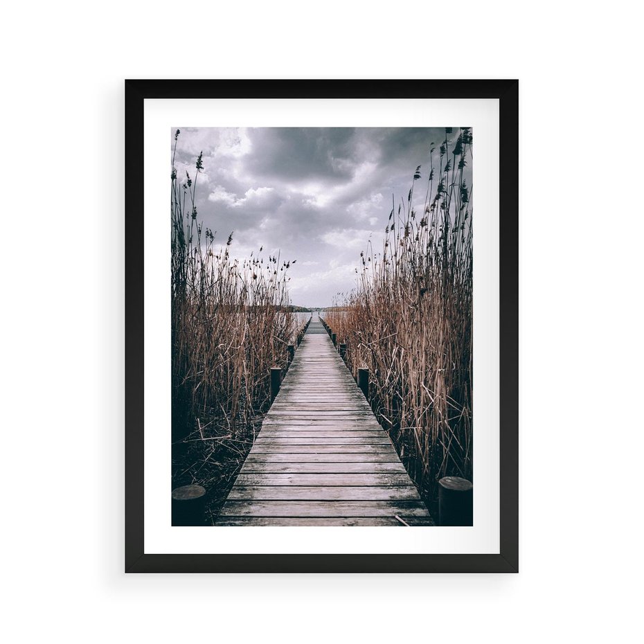 Plakat w ramie 40x50 - Mglisty krajobraz - pomost, morze - rama czarna