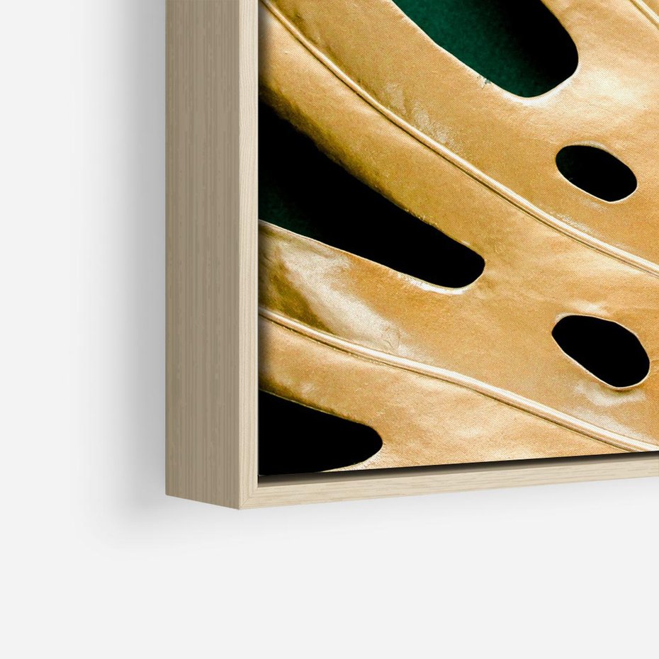 Obraz w ramie 50x50 - Piękno i Styl - złote, liście - rama drewno