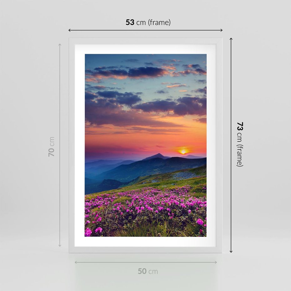 Plakat w ramie 50x70 - Górski Zachód - góry, łąka - rama biała