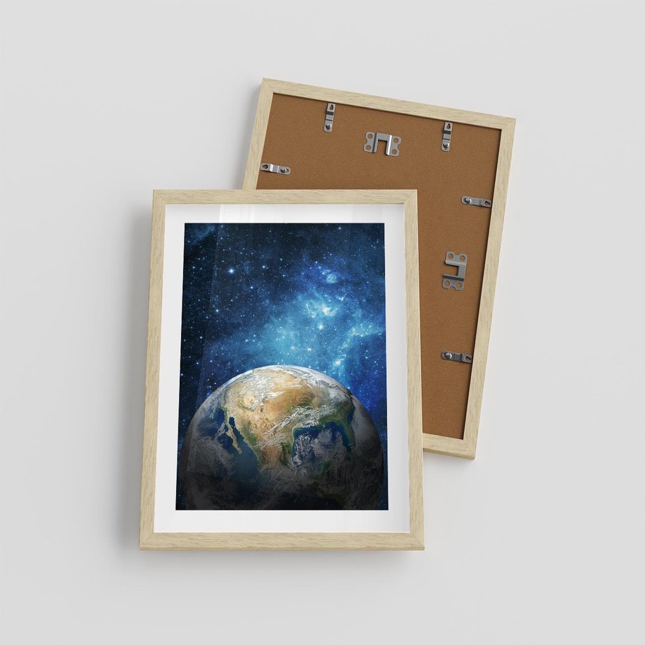 Plakat w ramie 30x40 - Kosmiczne Horyzonty - Ziemia, kosmos - rama drewno