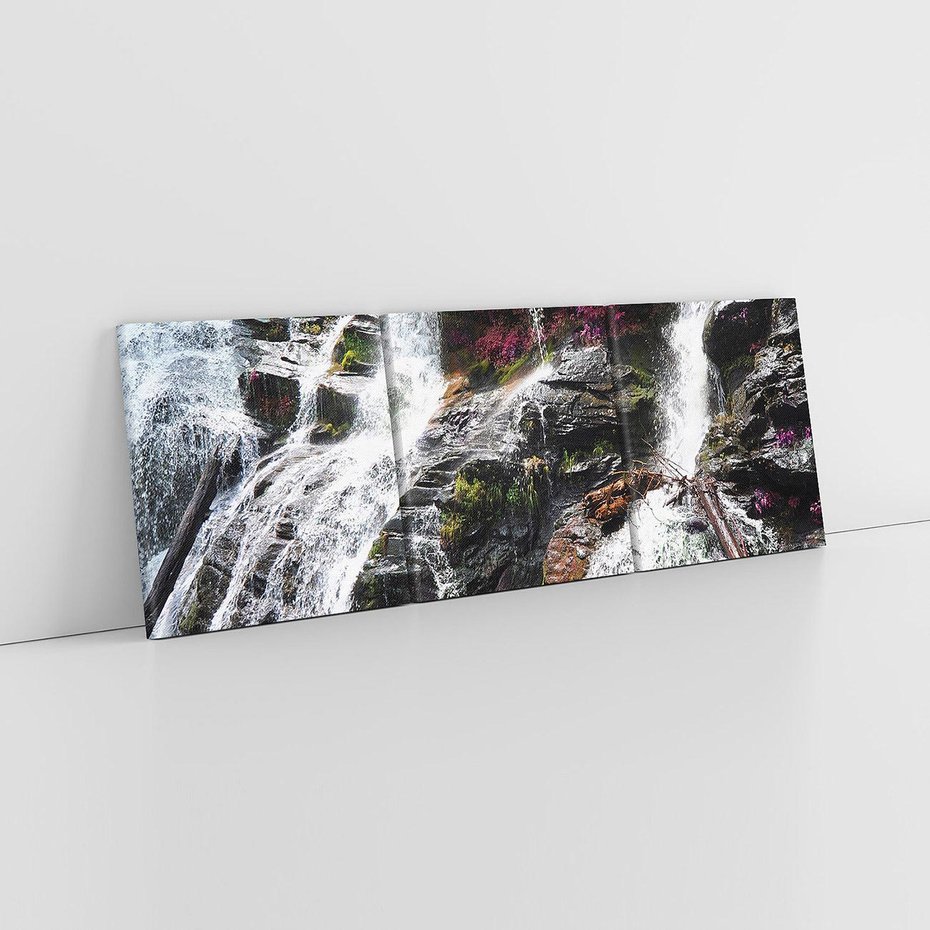 Obraz na płótnie 90x30 - Wodospad wśród majestatycznych gór - wodospad, góry