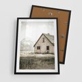 Plakat w ramie 50x70 - Ciepła Atmosfera - dom, stary dom w górach - rama czarna