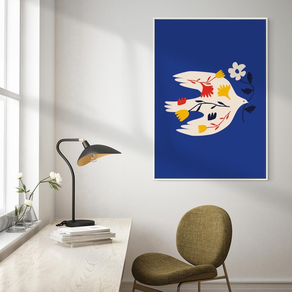 Obraz w ramie 70x100 - Bezgraniczne Widoki - niebieskie tło, abstrakcyjny biały ptak - rama biała