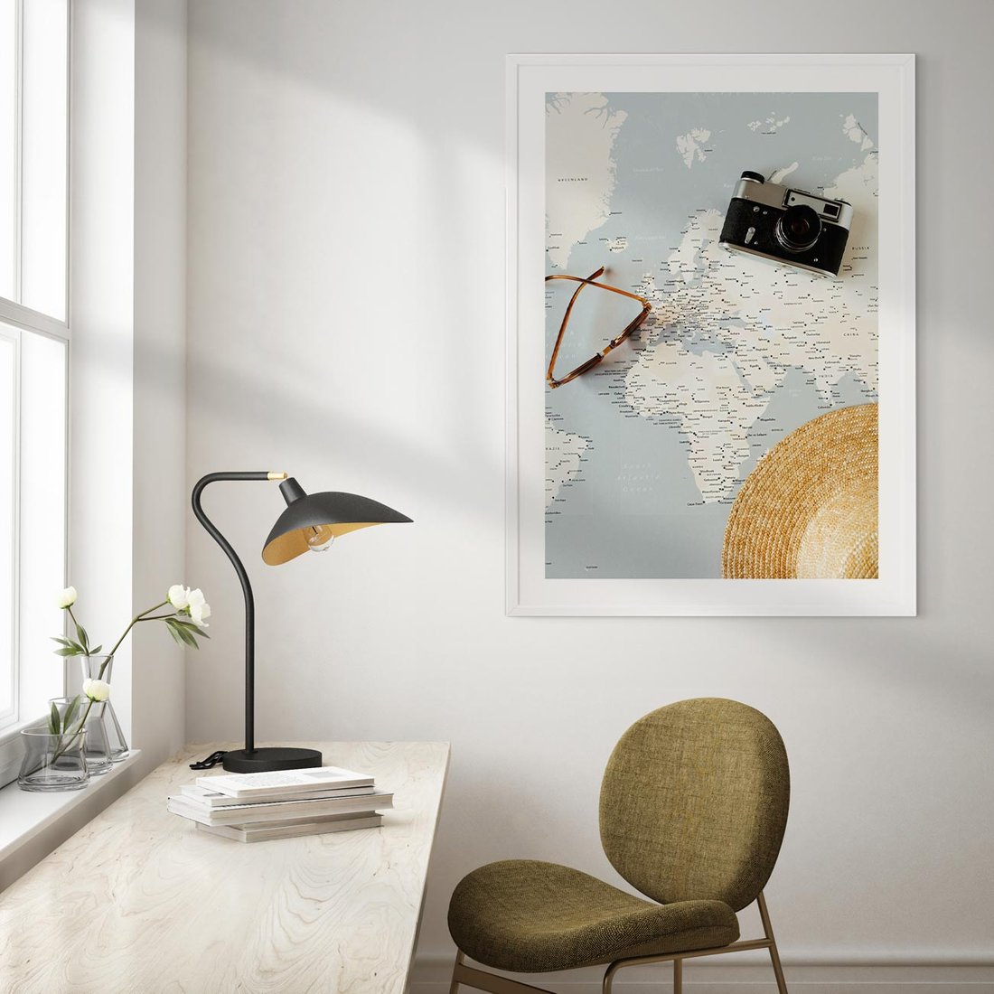 Plakat w ramie 30x40 - Świat w Kadrze - mapa, aparat - rama biała