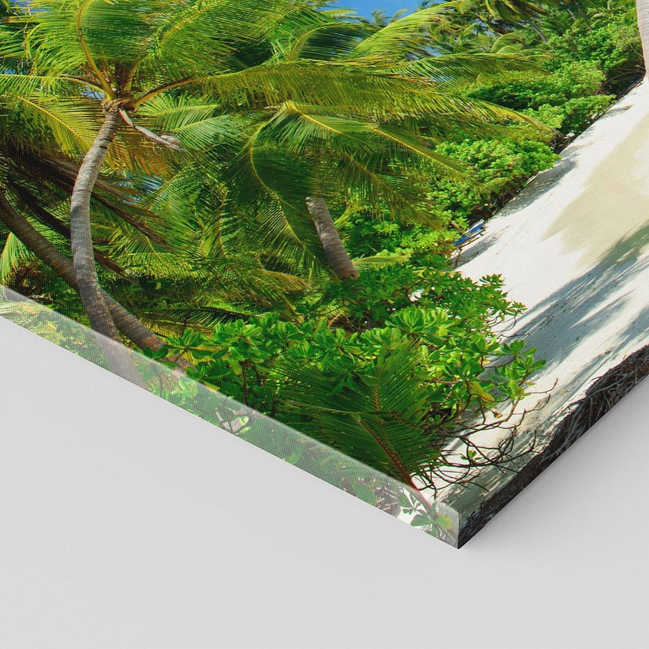 Obraz na płótnie 120x60 - Raj na Malediwach: plaża, morze i palmy - Malediwy, plaża