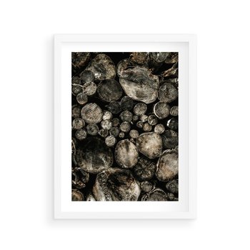 Plakat w ramie 30x40 - Stos Drewna - kłody drewna, pociete drweno - rama biała