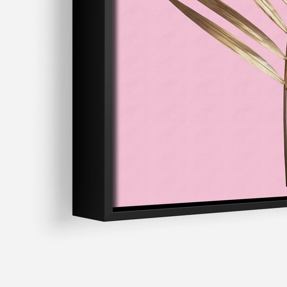 Obraz w ramie 70x100 - Promienie złotej palmy - złota, palma - rama czarna