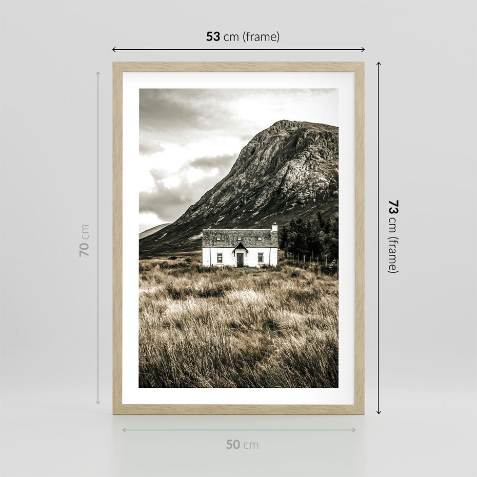 Plakat w ramie 50x70 - Biały Domek w Sepii: Wiejski Urok - domek w górach, kolory sepii - rama drewno