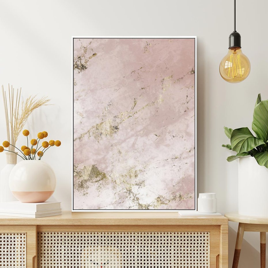 Obraz w ramie 80x120 - Piękno w Szczegółach - marmur, złoto - rama biała