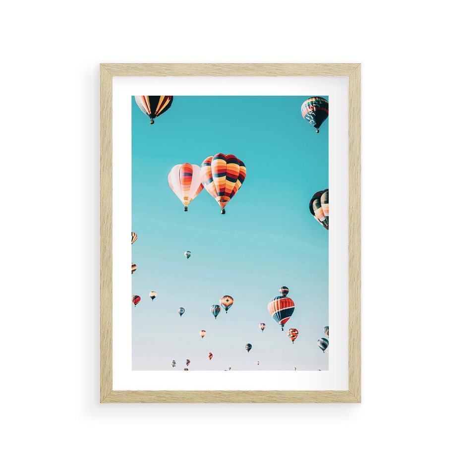 Plakat w ramie 30x40 - Balonowa Ekscytacja - balony latają w powietrzu, wyścigi balonów - rama drewno